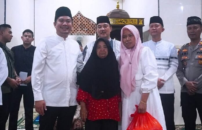 Pererat Silaturahim, Ketua DPRD BU Beserta Forpimda Safari Ramadhan ke Pinang Raya Pererat Silaturahim, Ketua DPRD BU Beserta Forpimda Safari Ramadhan ke Pinang Raya