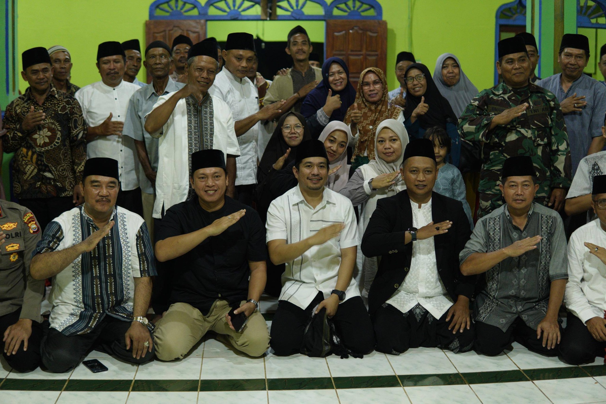 Safari Ramadan di Pinang Raya, Ketua DPRD BU Serap Aspirasi Warga