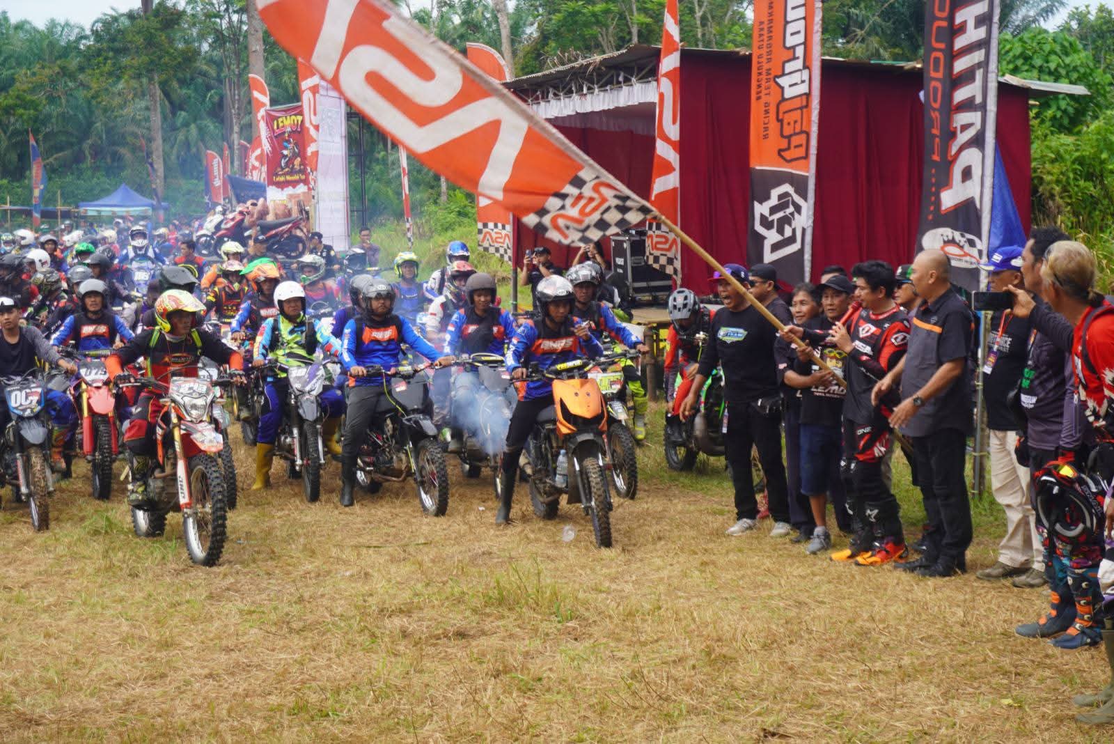 Bupati Bengkulu Utara Buka Latber Trail Lemot T-Par, Padukan Sportivitas, Wisata, dan Aksi Sosial