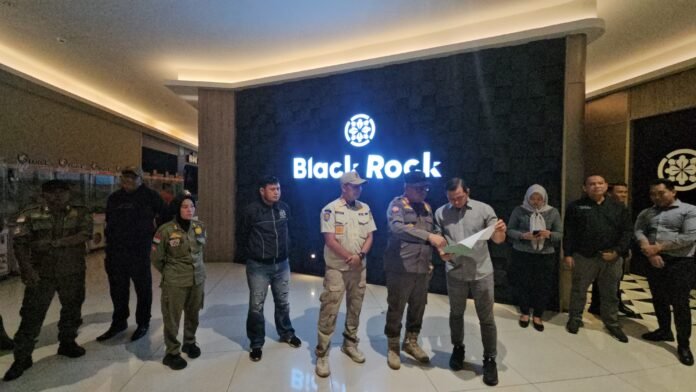 Fakta Minuman Alkohol di Black Rock: Dijual Ilegal, Kelabui Petugas Saat Disidak