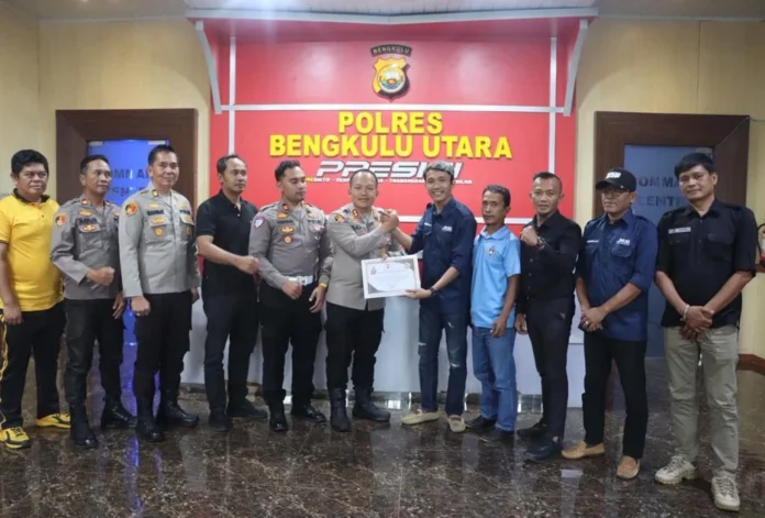 Polres Bengkulu Utara Terima Penghargaan dari JMSI
