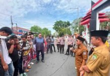 Terbelit Tiga Perkara, Gubernur Helmi Hasan Didesak Copot Kadis PU Terbelit Tiga Perkara, Gubernur Helmi Hasan Didesak Copot Kadis PU