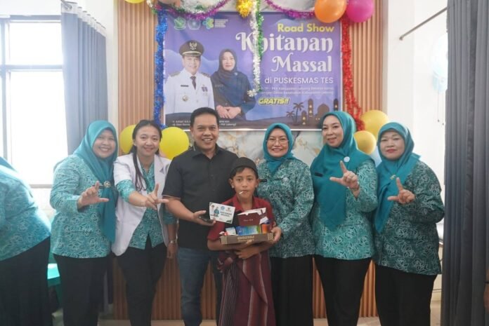Bupati Lebong Hadiri Khitanan Massal Gratis, Wujud Sinergi TP-PKK dan Baznas untuk Masyarakat Bupati Lebong Hadiri Khitanan Massal Gratis, Wujud Sinergi TP-PKK dan Baznas untuk Masyarakat