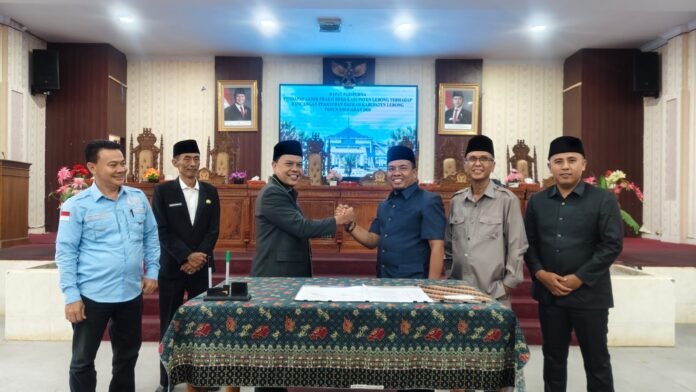 DPRD Lebong Setujui Dua Raperda Menjadi Perda, Bahasan Pilkades Tuntas dalam Empat Hari DPRD Lebong Setujui Dua Raperda Menjadi Perda, Bahasan Pilkades Tuntas dalam Empat Hari