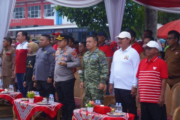 Ikuti Pawai Perjuangan, Ketua DPRD Ajak Isi HUT RI Dengan Hal Positif Ikuti Pawai Perjuangan, Ketua DPRD Ajak Isi HUT RI Dengan Hal Positif