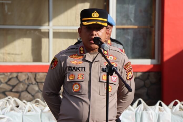 Cegah Karhutla, Polres Bengkulu Utara Ingatkan Sanksi Pidana Penjara 15 Tahun dan Denda Rp15 Miliar Cegah Karhutla, Polres Bengkulu Utara Ingatkan Sanksi Pidana Penjara 15 Tahun dan Denda Rp15 Miliar