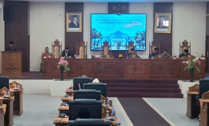 DPRD Lebong Gelar Paripurna Penyampaian Nota Pengantar APBDP 2026