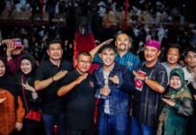 Ketua DPRD Parmin Ajak Masyarakat Jaga Persatuan di Malam Puncak HUT ke-67 Bengkulu Utara Ketua DPRD Parmin Ajak Masyarakat Jaga Persatuan di Malam Puncak HUT ke-67 Bengkulu Utara