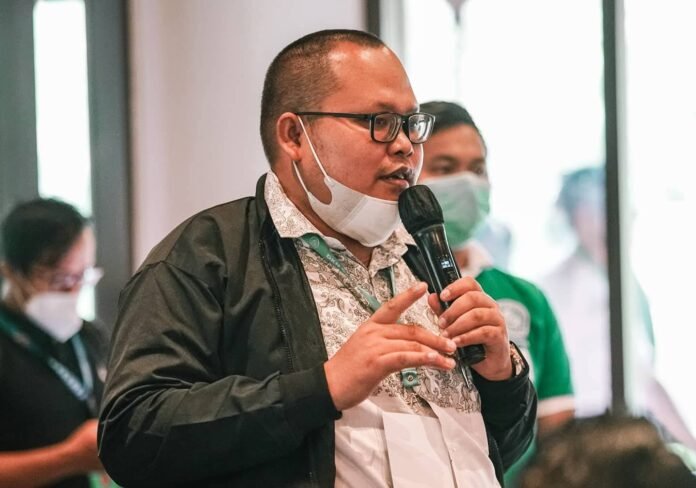 Presiden LEKRA, Deno Andeska Marlandone